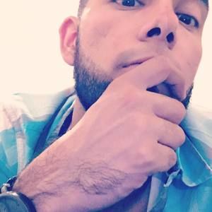 Meet your Posher, Jose manuel